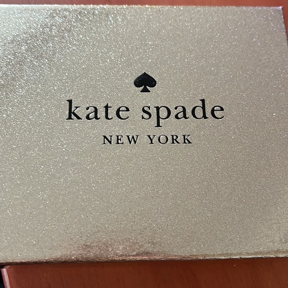 NWT Kate Spade gold glitter card holder in box - Picture 10 of 10